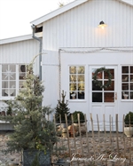 Jeanne d´Arc Living Et drys af JULEMAGI- anneks julepyntet - Tinashjem